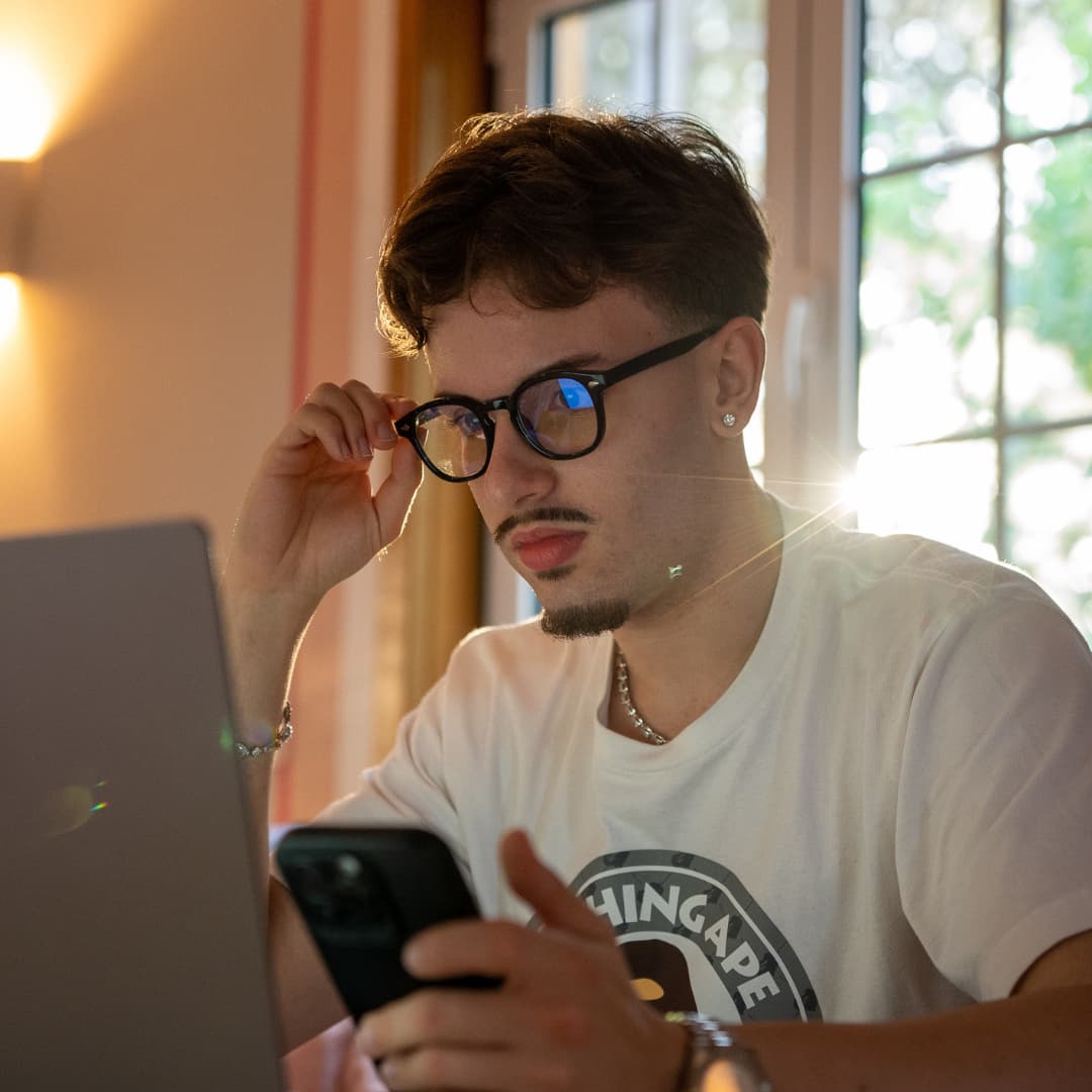 SAINT-TROPEZ NOIR / CLAIR